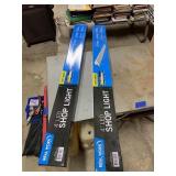 2- 4ï¿½ LED shoplights
