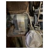Grinding wheel on stand