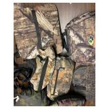 Mossy Oak Seats, tree stand harness etc