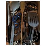 Silverware, kitchen tools, pizza cutter etc