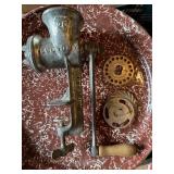Vintage Economy Meat Grinder Tablemount 3 blades