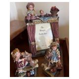 Vintage turtle King figurines &  picture frame