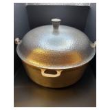 Vintage hammered aluminum Dutch oven
