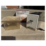 Vintage toaster and popcorn popper