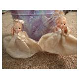 Vintage mini dollï¿½s eyes open and close