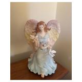 Angel ï¿½Amazing Graceï¿½ working music figurine