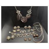Vintage iridescent and silver toe jewelry