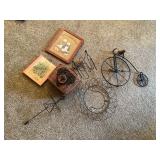 Decor and metal decoration