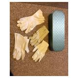 Vintage ladies, glove box and glove