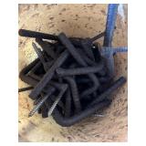 Tree stand pegs, harness, spreader
