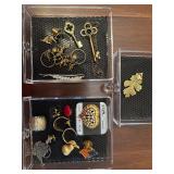 Vintage gold tone leaf pendant etc