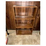 3 shelf pressed wood Bokkcase
