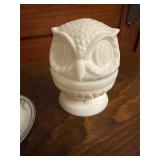 Vintage Fenton Wise Owl ringholder & trinket