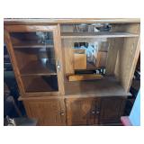 Entertainment center