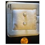 Vintage pearl stud earrings in 14K gold