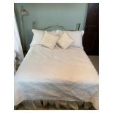 Full size Brass look Bed etc
