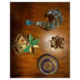 Vintage Ohio Cinerama Brooch
