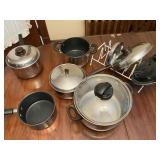 Kitchen pots & pans