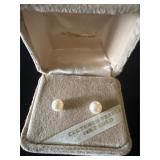 Vintage imperial cultured pearl 14 K earrings