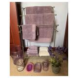 Purple Bathroom Decor, Valet rack & towels