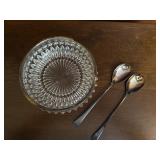 Vintage cut glass serving  bowl