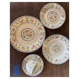 Vintage Farberware Sherwood pattern