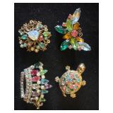 Vintage multicolor rhinestone brooches