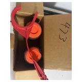 Trap hand thrower & clay pigeons