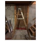Heavy Wooden 6ï¿½ Ladder
