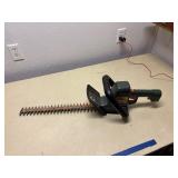 Black & Decker Hedge trimmers 18ï¿½ electric