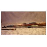 Soviet 1941 SVT-40 RH805 Rifle 7.62x54R