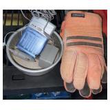 Winter Gloves, Rechargeable Battery Charger & 6"