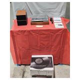 Retrolife Seasonlife R612 Turntable Record Player