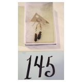 PAIR OF EARRINGS