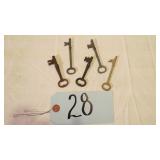 LOT OF ANTIQUE SKELETON KEYS