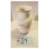 LILING CHINESE 8' PORCELAIN VASE FLORAL