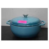 Cast Iron Dutch Oven Like New