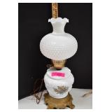 Vintage Hobnail Milk Glass Table Lamp (Tested)