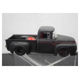 Diecast 1956 Ford F100, 1:24 Scale