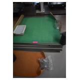Model Train Display Set Up Grass, Dirt & 4-35' HO