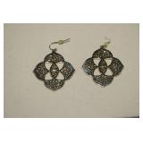 Kendra Scott Gold Color Betty Earrings & Bag