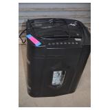 Pen Gear Paper Shedder