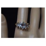 10K Gold Ring w/ Tourmaline    Size 10