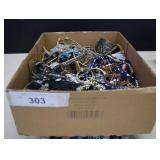 6 Lbs 10.9 Oz Of Wearable Costume Jewelry