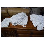 Two Sets King Size Sheets & Two Pillow Cases