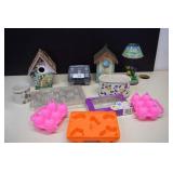 Birdcages, Candy Mplds & More Decor
