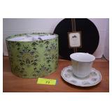 Downton Abbey Collector Set Cups & Saucers