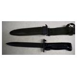 U.S. Military M6 Bayonet w/ M8A1 Scabbard