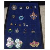 (22) Pendants - Display Not Included