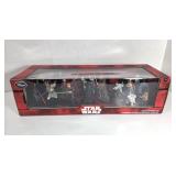 COLLECT NEW Star Wars Mega Figurine Character Set